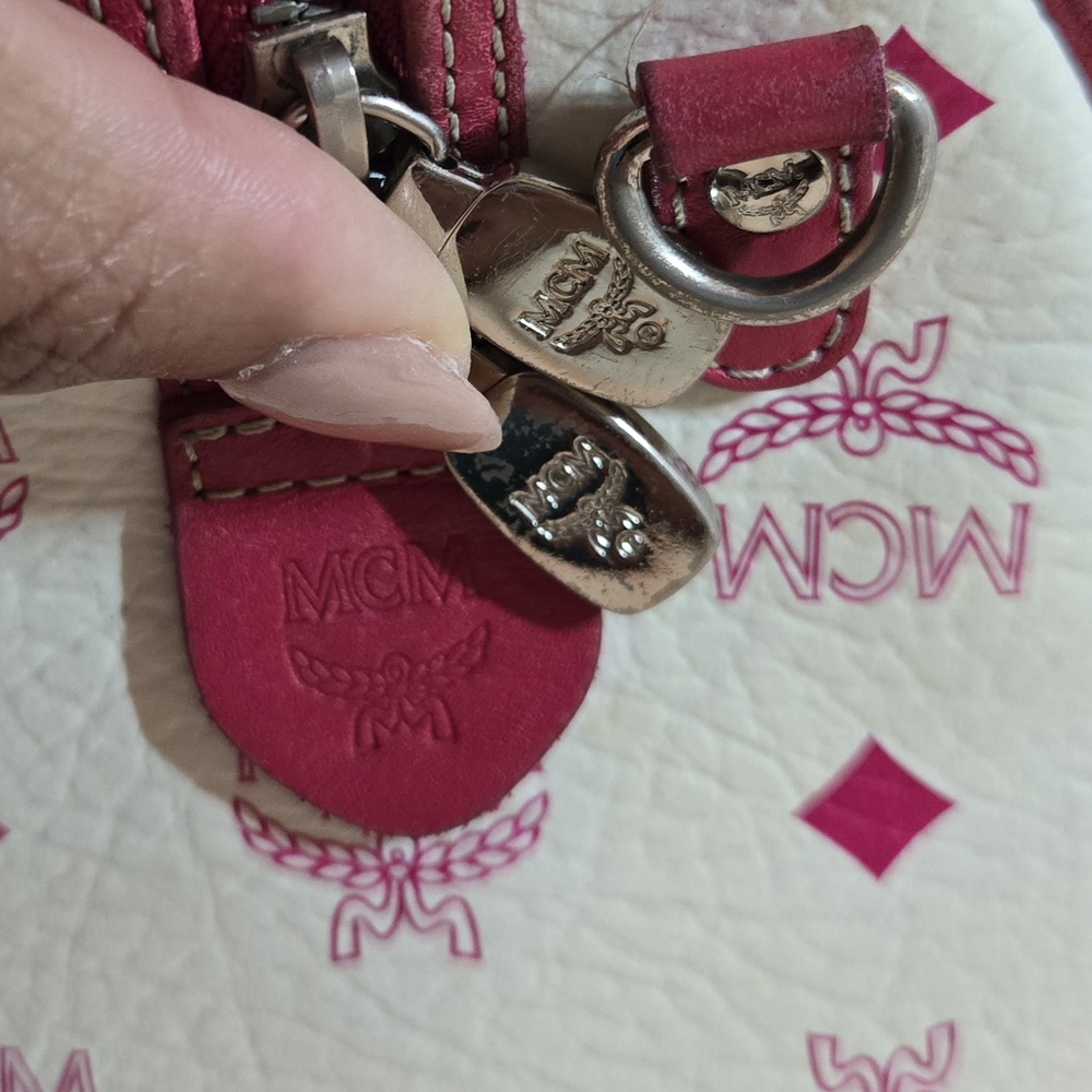 💯 Authentic MCM Boston Handbag (Pink and White) - Picture 12 of 15